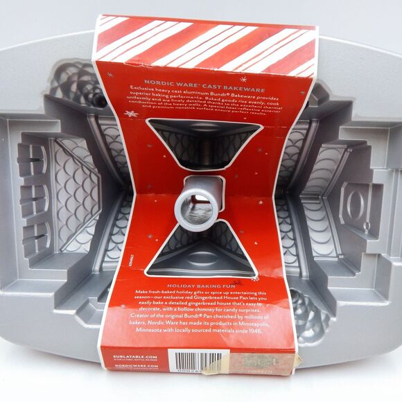 Nordic Ware Holiday Red Cast Aluminum Gingerbread House Bundt Cake Pan - Picture 9 of 9